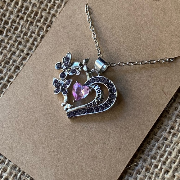 Jewelry - NEW! Silver Heart Pendant Necklace - Purple